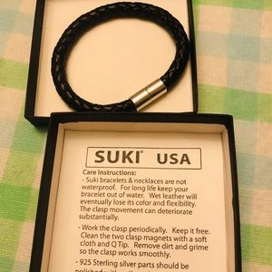 SUKI Braided Round Leather Black Bracelet